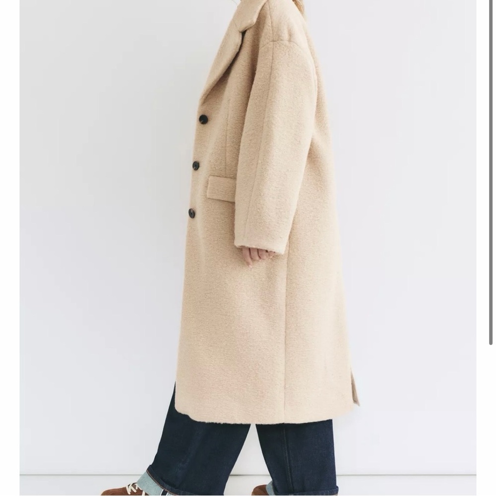 Pull and bear Long Coat Beige (bouclé) - Picture 5 of 9
